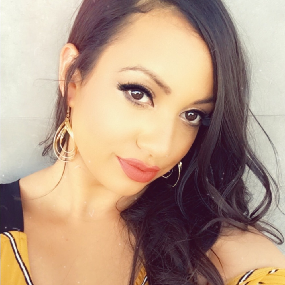 Meet your Posher, Karah